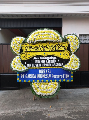 Papan Bunga Duka di Pulau Kurudu
